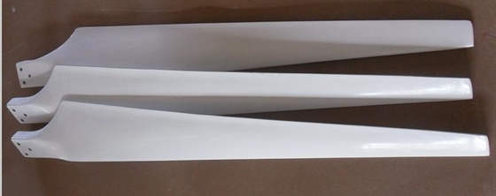 Handauflegetechnologie Glasfaser-Windturbinenblätter, verdrehter Bladentyp für Ihre Anforderungen