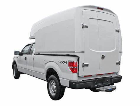 Maßgeschneiderte Leichtbau-FRP-Körperhülle für Innenräume, die leichte Haltbarkeit und Farbpersonalisierungsoptionen bietet