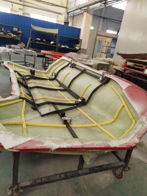 FRP-Lkw-Karosserie verstärkter Kunststoff-Lkw-Container mit starken Abdeckungsteilen, geeignet für Logistik und Ladungssicherheit