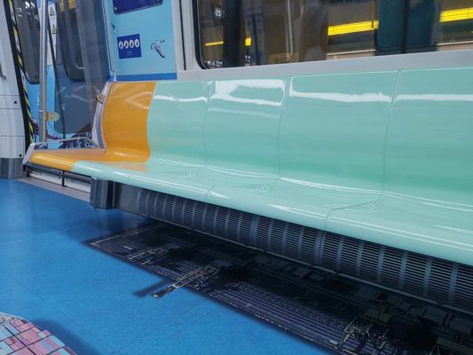 angepasste Bauteile aus FRP-Busse mit Gelbeschichtung und