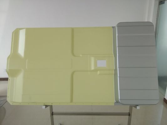Einfache Installation von maßgefertigten Fiberglas-Autoteilen mit verschiedenen Spezifikationen angeboten